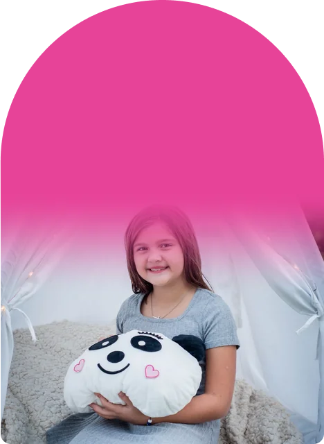 14 felt pieces to mix and match, so every panda gets its own face